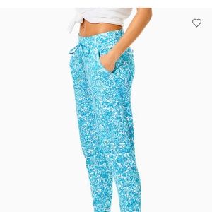 Lilly Pulitzer Blue Patterned Pants